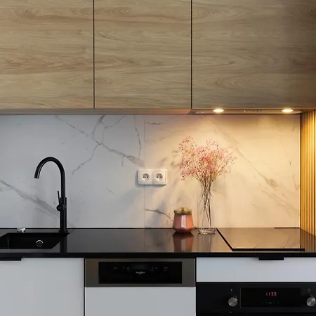 Chlebova Prestige By Elite *