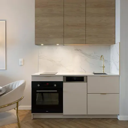 Chlebova Prestige By Elite *